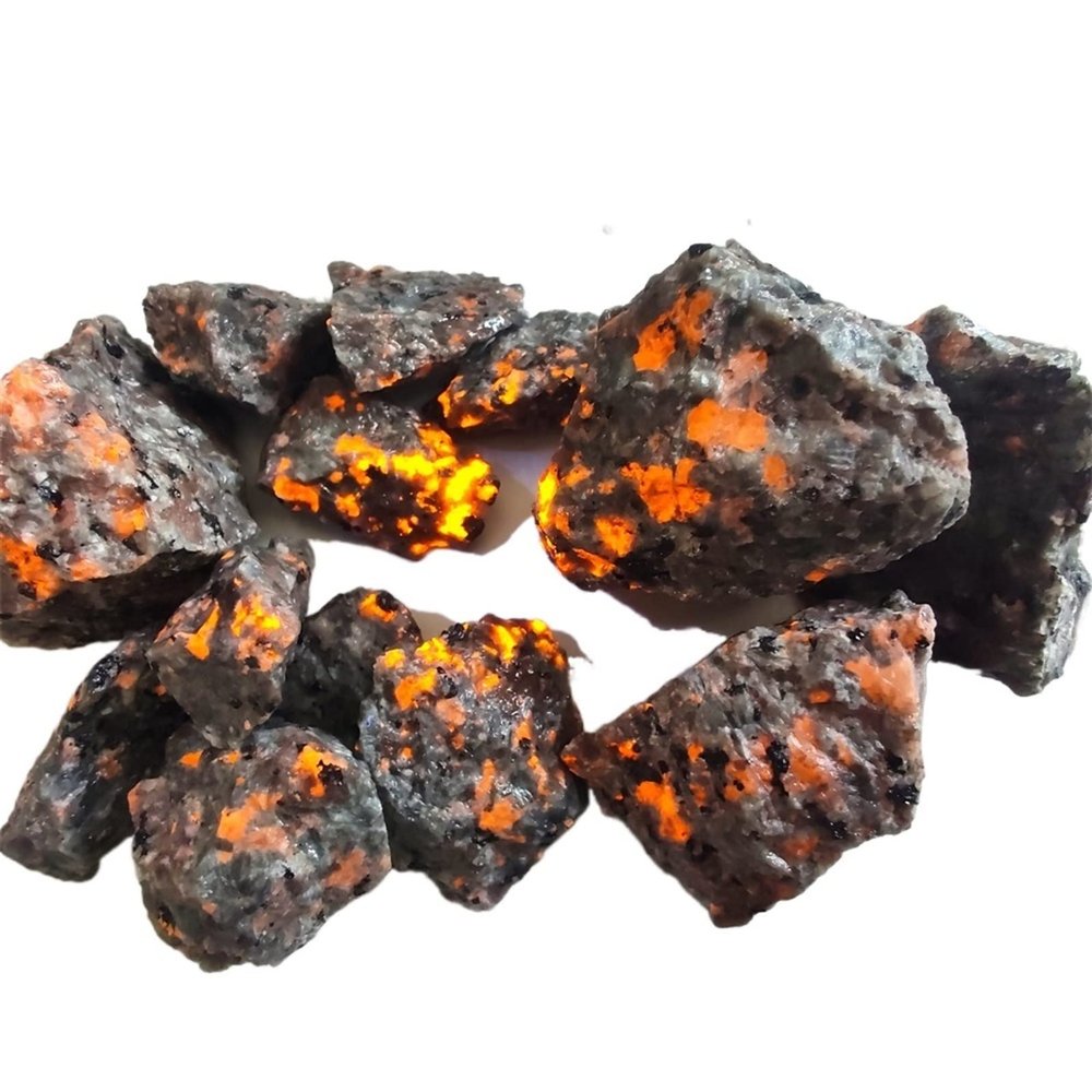 EKFBQBGW 500 g Natural Yooperlite Flame Stone, Fluorescent Aquarium and Home Decor Stone
