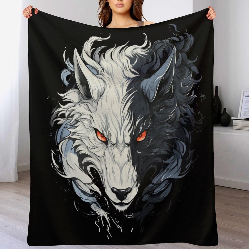 PAZZK Wolf Fleece Blanket, Extra-Soft Cozy Flannel Throw, 60 x 80 in
