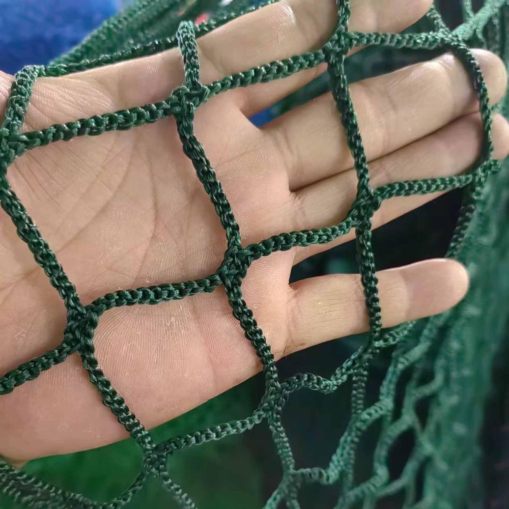 VXHCS Rope Safety Net, 4 cm Mesh/4 mm Rope, Knotless Polyester Net for Playgrounds and Outdoor Balconies, 4 x 4 m