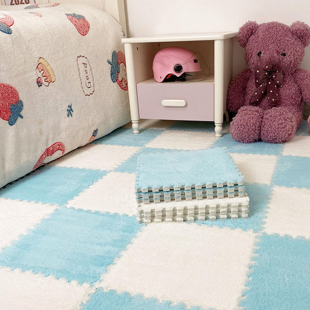 4-Piece Plush Interlocking Foam Puzzle Mat, 30 x 30 cm