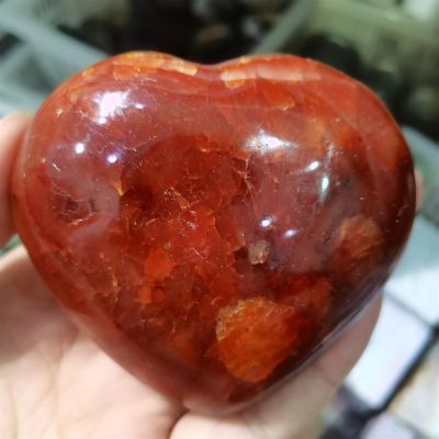 QINGQI Natural Carnelian Heart-Shaped Stone, Hand-Carved Love Crystal, Home Decor