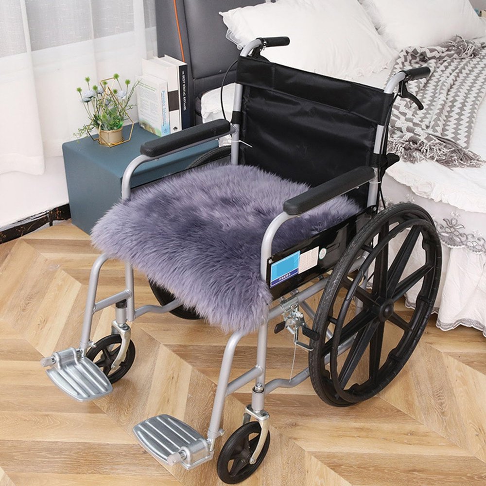 SULQING Sheepskin Wheelchair Seat Cushion, Genuine Lambskin, Soft Wool, Low-Odor, 45 x 45 cm
