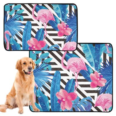 Reusable Dog Pee Pads, Non-Slip Car Floor Mats, 61 x 91.4 cm + 91.4 x 106.7 cm, Tropical Peach Flamingo, 2-Pack