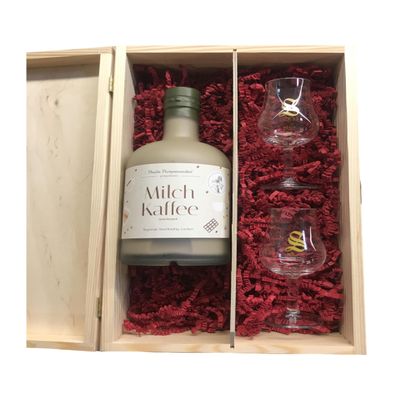 Paula Pumpernickel Milk Coffee Cream Liqueur 17% ABV, 0.7 L Gift Set with 2 Signatory Glasses