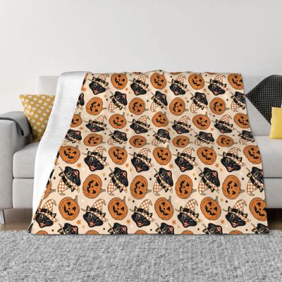 Cat Pumpkin Halloween Throw Blanket for Couch, Soft Plush Flannel, 50 x 40 in