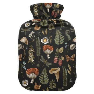 Hot Water Bottle with Cover, Mushroom Daisy Pattern, 2 L