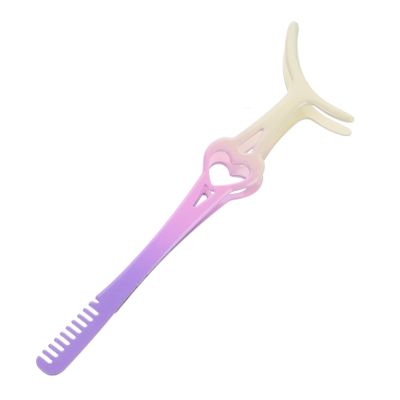 Baluue Stainless Steel Eyelash Tweezers, Multifunctional and Easy to Use, Heart-Shaped, Compact