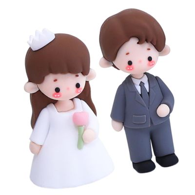 Bride and Groom Cake Toppers, 2-Piece Set, Made of Softkleber