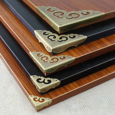YUEKOPOU Decorative Metal Corner Protectors for Tables and Furniture