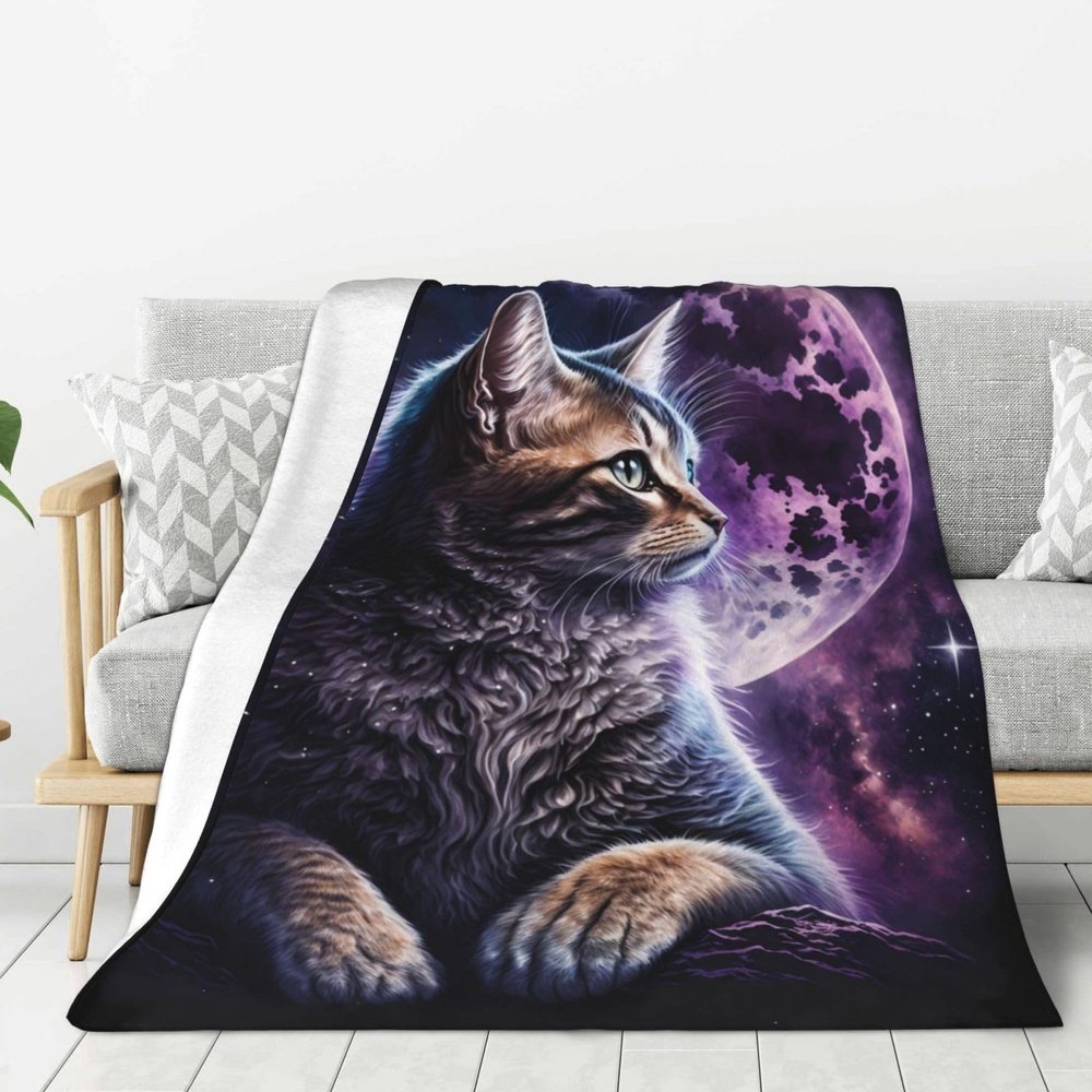 Purple Moon Cat Throw Blanket, 76.2 x 101.6 cm, Super-Soft Plush Flannel Blanket