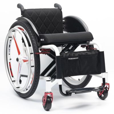 Lightweight Aluminum Sport Wheelchair with Hand Brakes and Quick-Release Rear Wheels (40 cm/15.7 in, Soft Backrest)