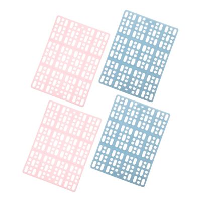 BUGUUYO Pack of 4 Rabbit Plastic Floor Mats, Durable and Skin-Friendly, for Cages, Bathrooms, or Balconies