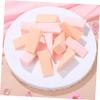 96 Triangular Makeup Sponges for Precise Application view 3