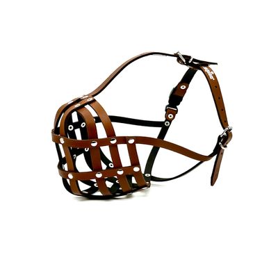 L&J Pets UK Lightweight Leather Muzzle for English Bulldogs and Other Short-Nosed Dogs (B4/BA, Brown Leather)