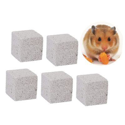 VANZACK 6-Piece Mineral Calcium Chew Toys, 5 cm, Volcanic Rock, for Hamsters, Rabbits, Guinea Pigs and Small Animals