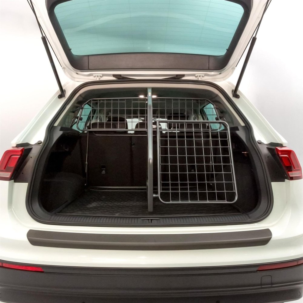 Travall Dog Guard, Cargo Barrier & Rear Gate Set for VW Tiguan Allspace (2017–2020), 50/50 Split