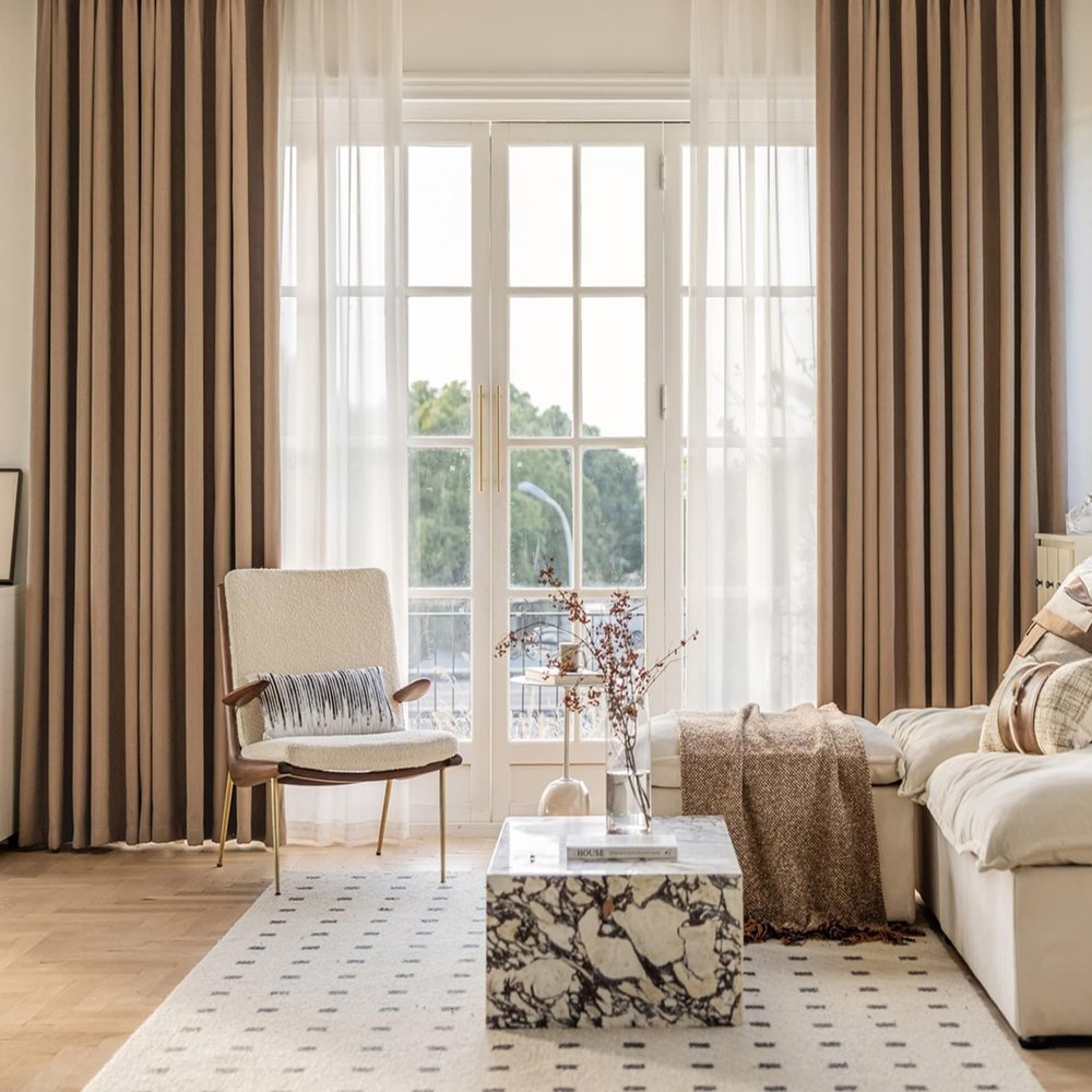 Tolldek 2-Piece Chenille Jacquard Blackout Curtains, Coffee, 102 x 138 cm