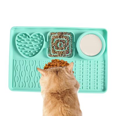 Interactive Non-Slip Multifunctional Dog Lick Mats