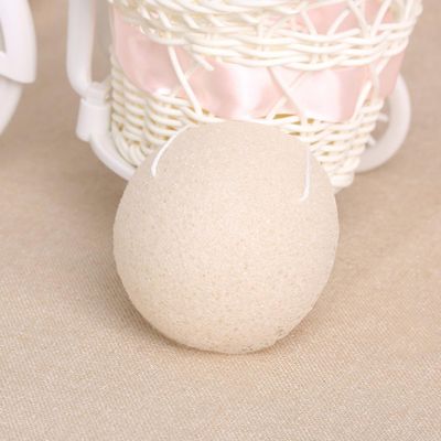White Konjac Facial Cleansing Sponge, Gentle Exfoliation