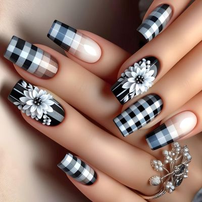 Square Press-On Nails with White Flowers, Checkerboard Pattern and French Tips, 24 Pieces
