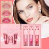 Color-Changing Lip Plumping Gloss view 3