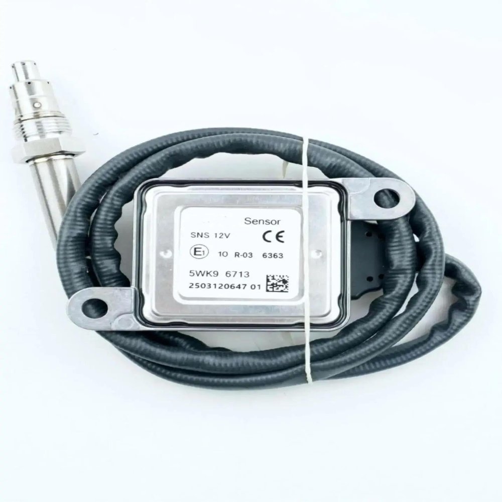 SQWDWEGF NOx Sensor for Cummins Engines, 12V, 5WK96713 / 5WK9 6713