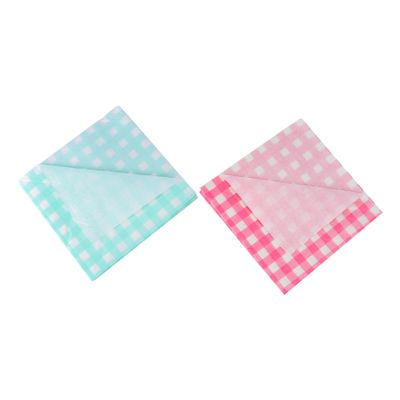 80 Green Paper Napkins with Checkered Pattern for Parties and Picnics