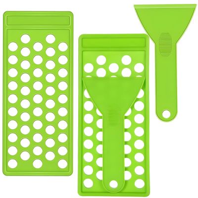 Green PP Lip Balm Tray and Spatula Set, 50-Slot DIY Mold