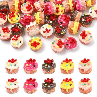 DanLingJewelry 40-Piece 3D Imitation Strawberry Cake Decorations