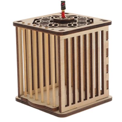 UTHCLO Wooden Grasshopper Cage for Children, Lightweight Transport and Observation Box