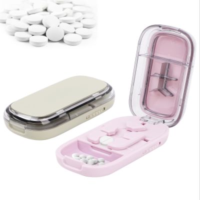 OPLCFO 2-Piece 3-in-1 Portable Pill Cutter