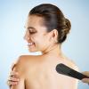 Streak-Free Foldable Self-Tanning Back Applicator view 3