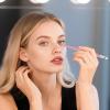Under-Eye Makeup Highlighting Stick view 2