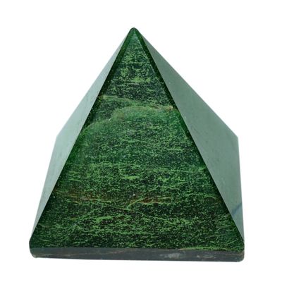 Swadeshi Desire Natural Green Aventurine Pyramid for Reiki Healing, 40–45 mm