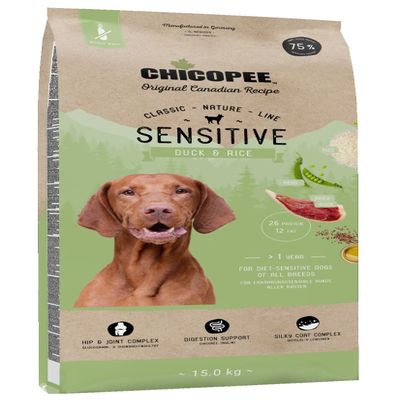 Chicopee Classic Nature Line | Sensitive Dry Dog Food | Duck & Rice | Wheat-Free | Life-Cycle Nutrition Concept | Inspired by Canadian Nature | 15 kg