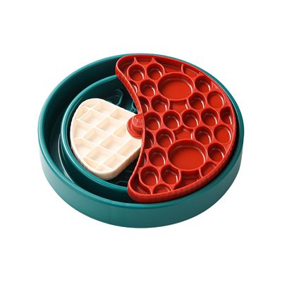 360-Degree Rotating Slow Feeder Station for Dogs