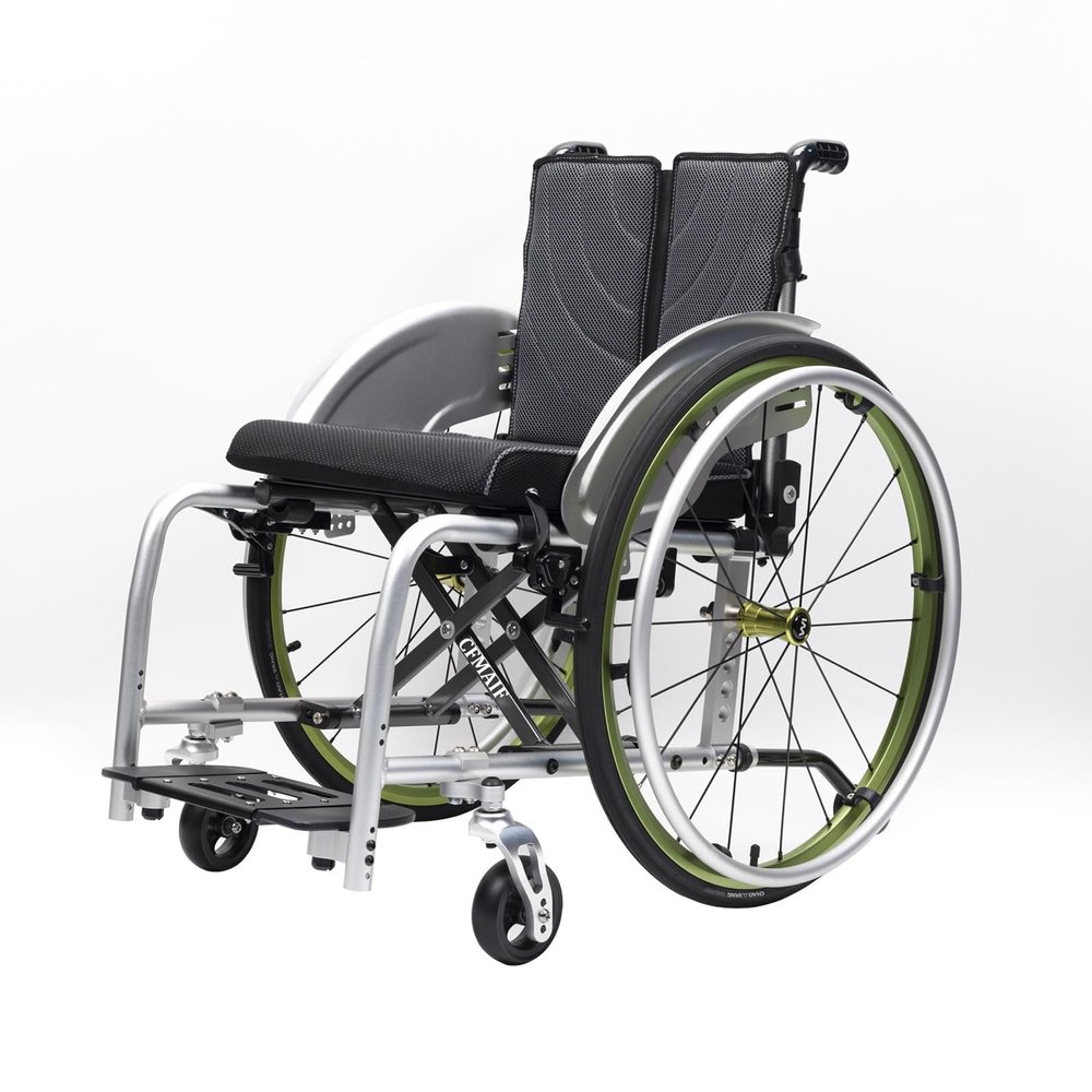 CFMAIF Lightweight Folding Self-Propelled Wheelchair, 11.8 kg, Aluminum, Green, 42 cm/16.5 in Seat