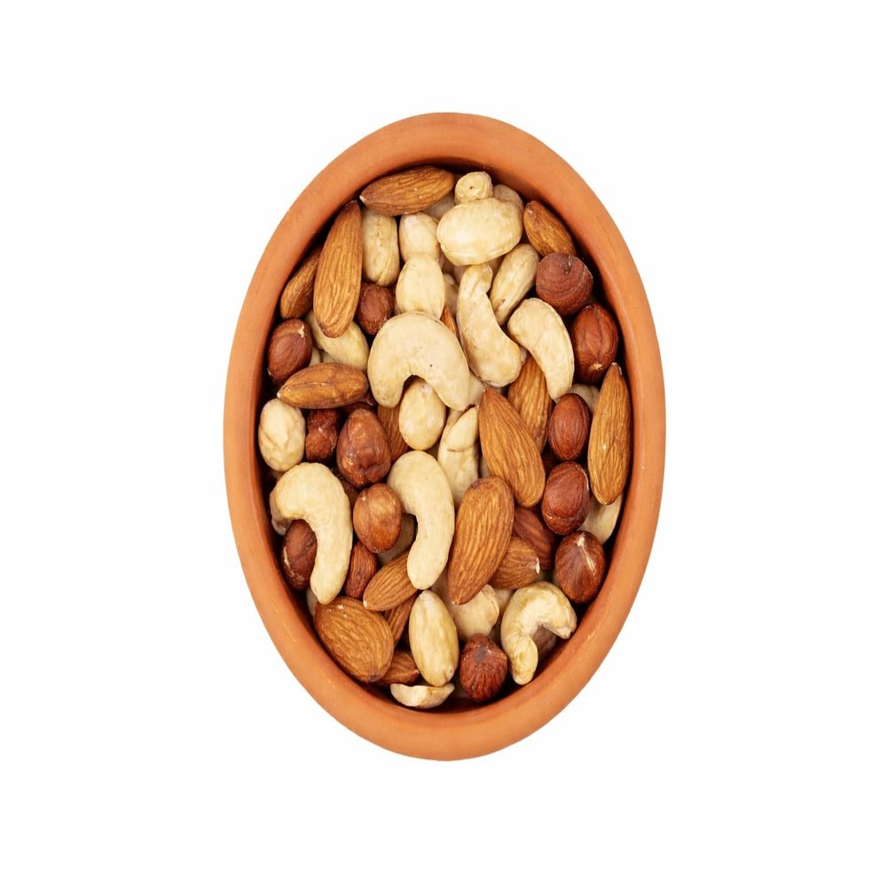 Sunnah Shop Premium Natural Nut Mix with Hazelnuts, Cashews & Almonds, Unsalted & Unroasted, 500 g