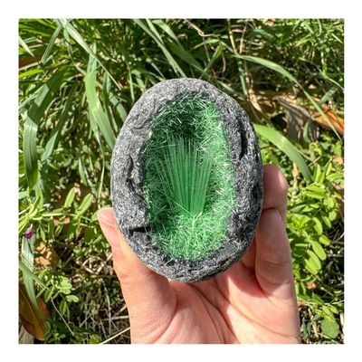REIUAFWYGV Green Geode Egg, 100–150 g, 1 pc.