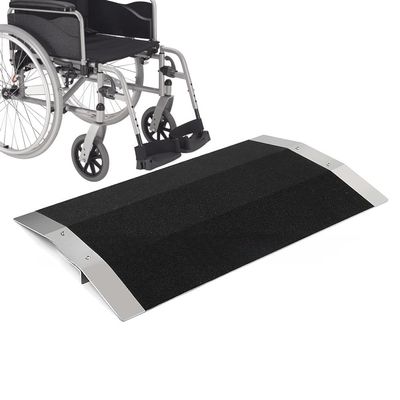 QICBYING Wheelchair Threshold Ramp, 273 kg Capacity, Aluminum, Non-Slip, 60 x 40 x 4.5 cm