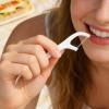 Portable Refillable Compact Floss Pick Storage view 3