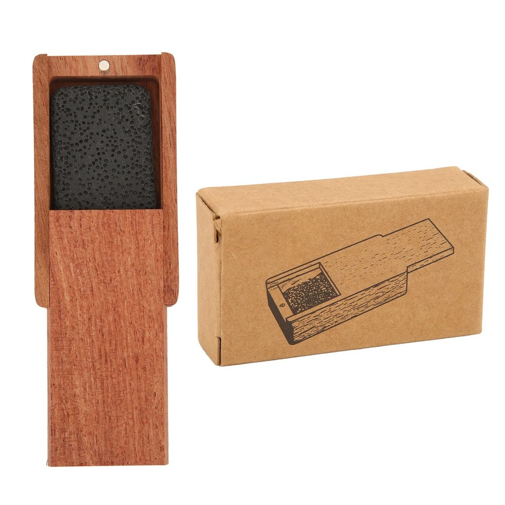 Wooden Essential Oil Diffuser, Silent Aromatherapy Ornament for Home, Office, and Car