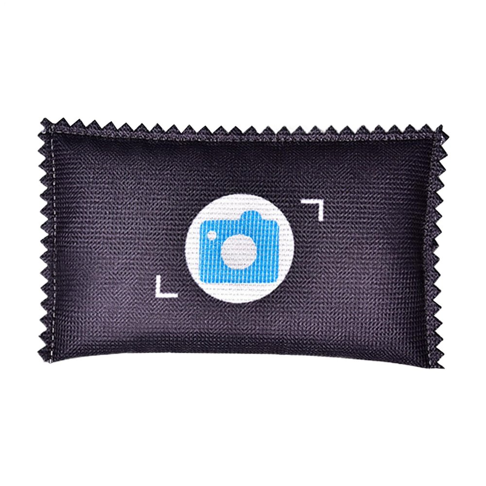 Moisture-Absorbing Bags for Vehicle Interiors