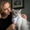 Cat Comb with Ergonomic Handle view 3