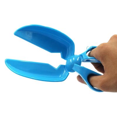 Scissor-Handle Dog Pooper Scooper