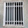 Foldable Window Security Bar with Lock, 50–120 cm view 1