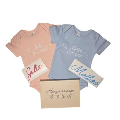 Heart Moments Baby Bundle – Personalized Baby Book & Bodysuits with Name
