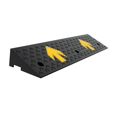 Heavy-Duty Rubber Threshold Ramp, 2,000 kg Capacity, 8 cm High, Black