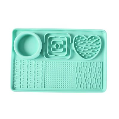 Pet Licking Mat, 11.81 x 7.87 in, Suction-Cup Slow-Feeding Mat