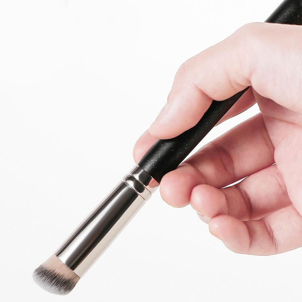 Concealer Brush – Precision Brush for Cream Concealer, Dense Soft Synthetic Bristles